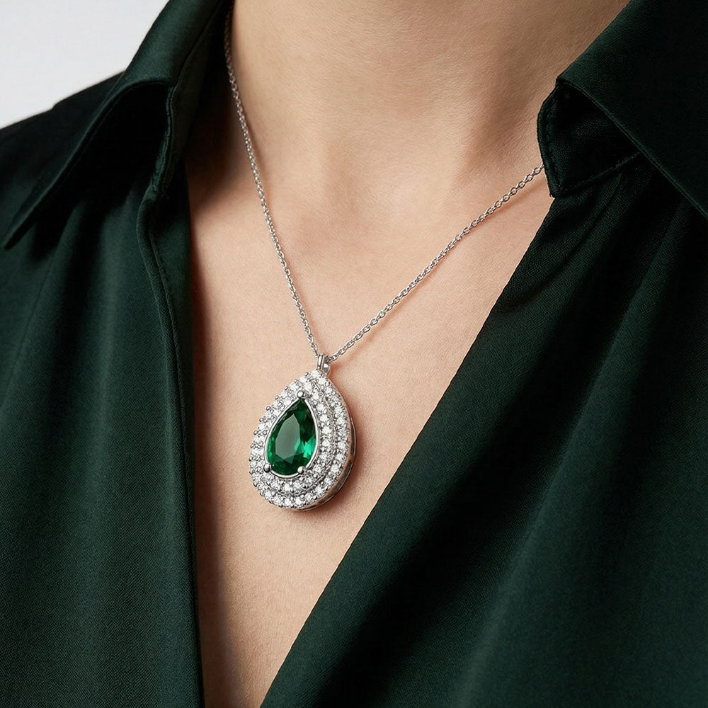 The Serpentine Pear Halo