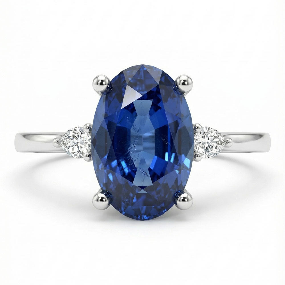 Frost Majesty Ring